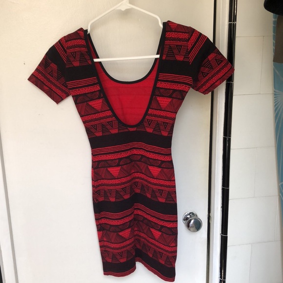 American Apparel red and black patterned mini T-shirt dress, size Small - Picture 3 of 6